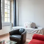 Emplacement N°1 Tres Bel Appartement Spacieux